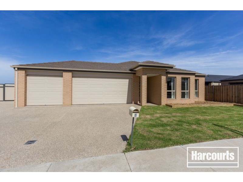 3 Bradshaw Way, Cranbourne East VIC 3977