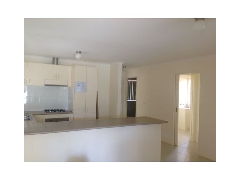 14 Willora Crescent, Cranbourne VIC 3977