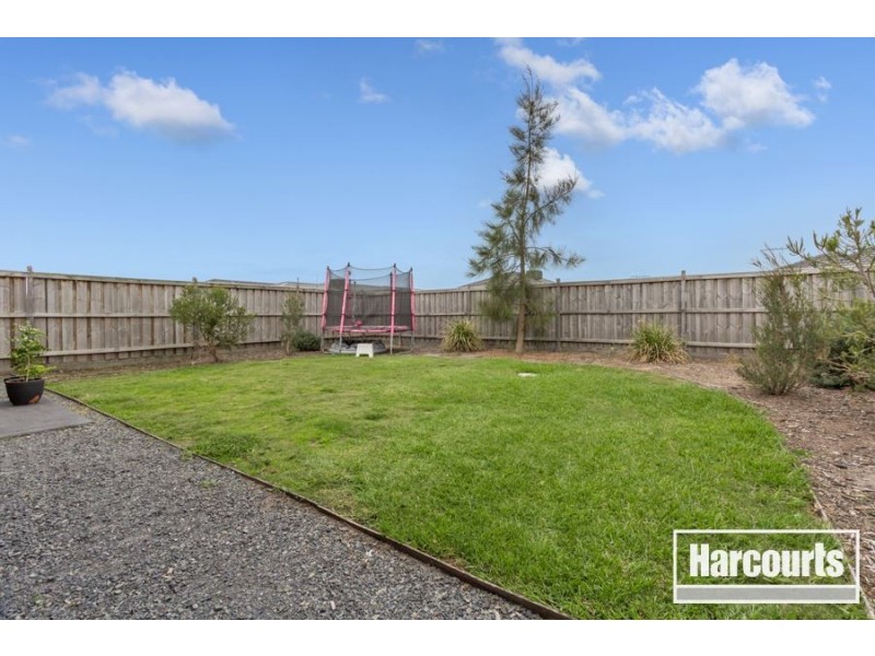 108 William Thwaites Boulevard, Cranbourne North VIC 3977