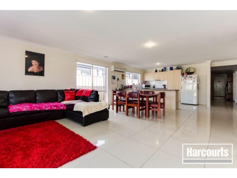 114 William Thwaites Boulevard, Cranbourne North VIC 3977