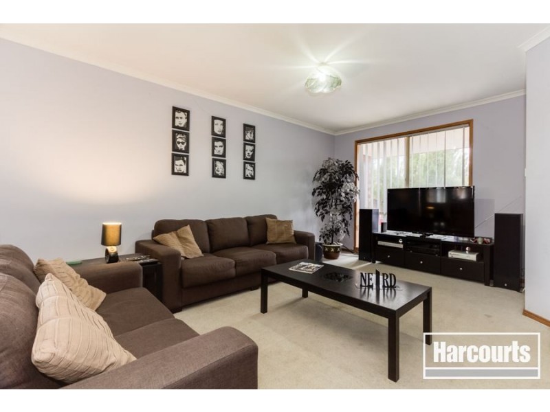 5 Curnow Court, Cranbourne VIC 3977