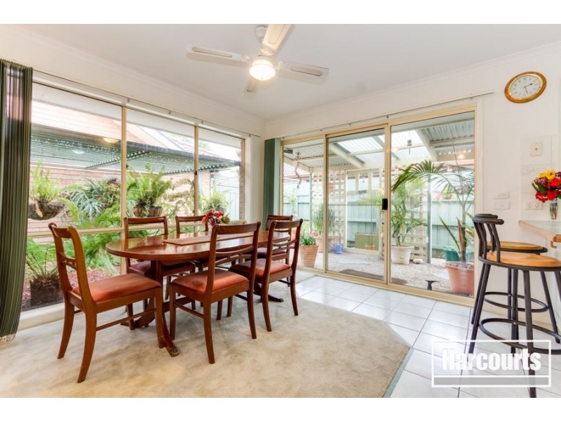 4/15-17 Lyall Street, Cranbourne VIC 3977