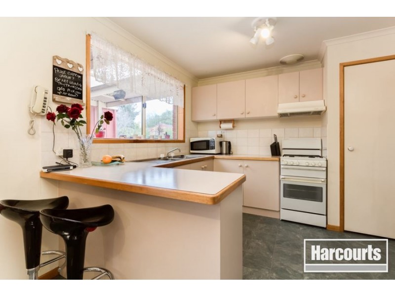 21 Brentwood Drive, Cranbourne North VIC 3977