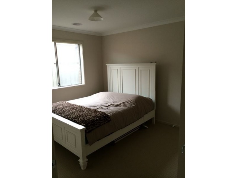 12 Tipperary Way, Cranbourne East VIC 3977