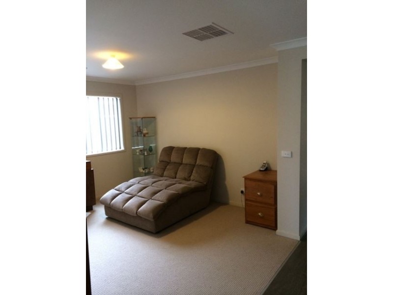 12 Tipperary Way, Cranbourne East VIC 3977