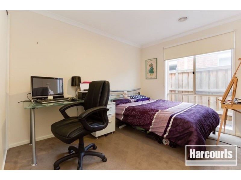 104 William Thwaites Boulevard, Cranbourne North VIC 3977