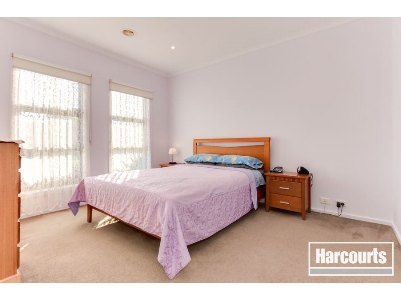 6 Black Wattle Way, Cranbourne VIC 3977