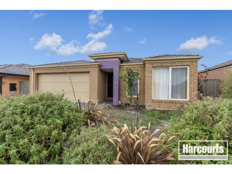6 Wiltshire Avenue, Cranbourne East VIC 3977