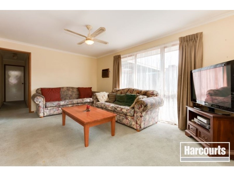 5 Nandina Road, Narre Warren VIC 3805