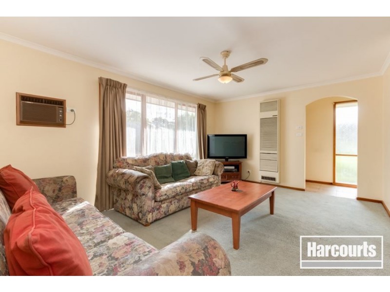 5 Nandina Road, Narre Warren VIC 3805