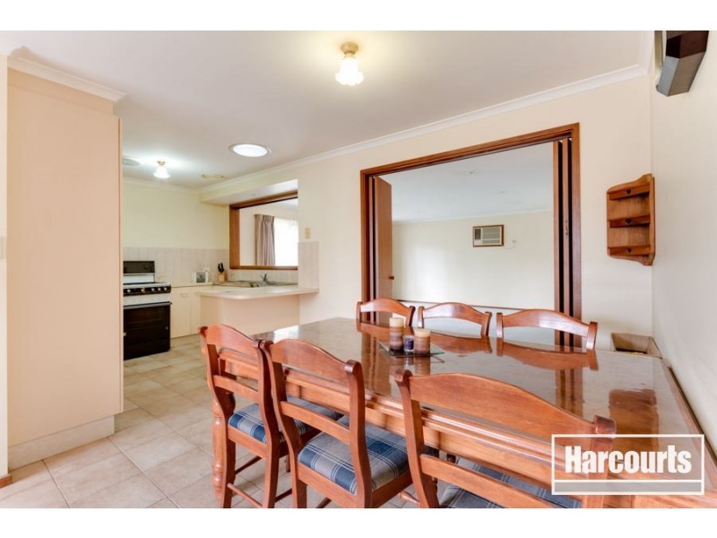 5 Nandina Road, Narre Warren VIC 3805