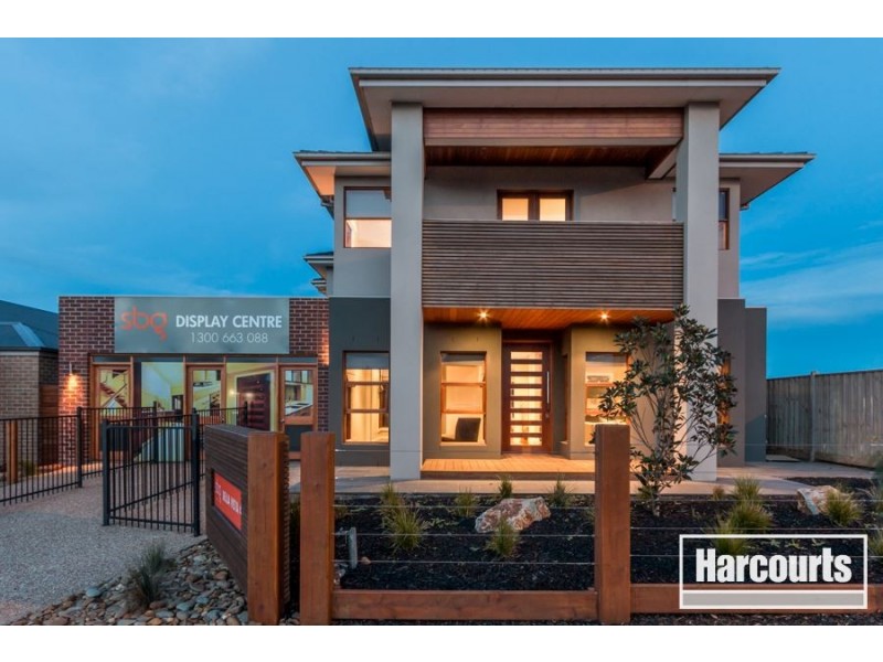 15 John Russell Road, Cranbourne VIC 3977