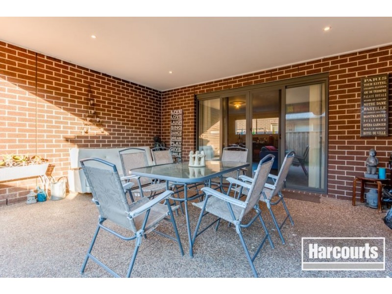 3 Benbrook Place, Lyndhurst VIC 3975