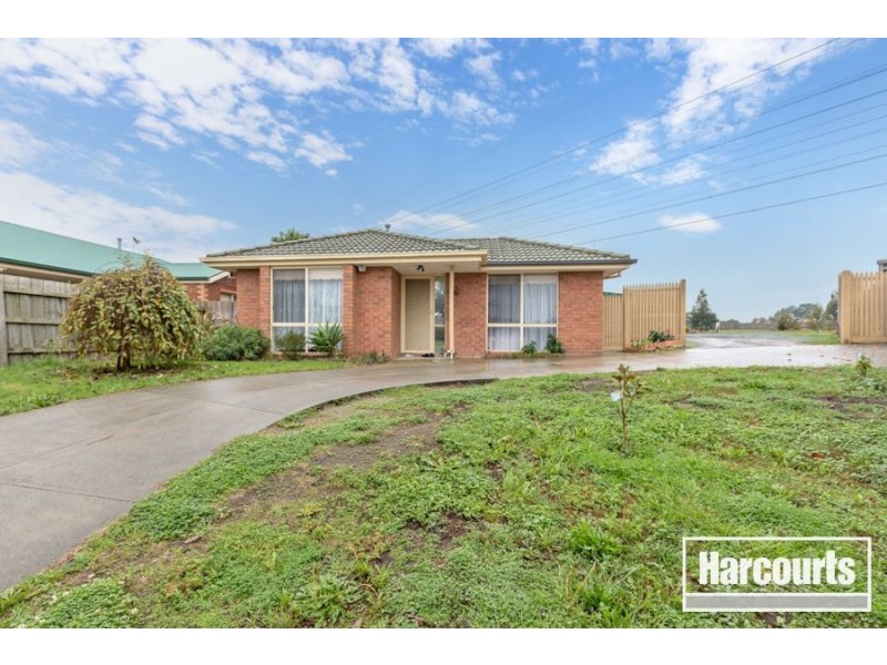 84 Scarborough Avenue, Cranbourne VIC 3977