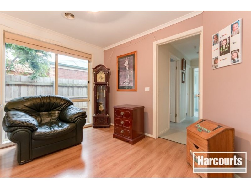 84 Scarborough Avenue, Cranbourne VIC 3977