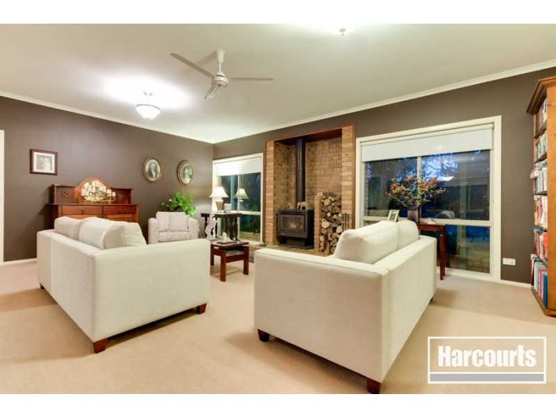 180 Smiths Lane, Cranbourne South VIC 3977