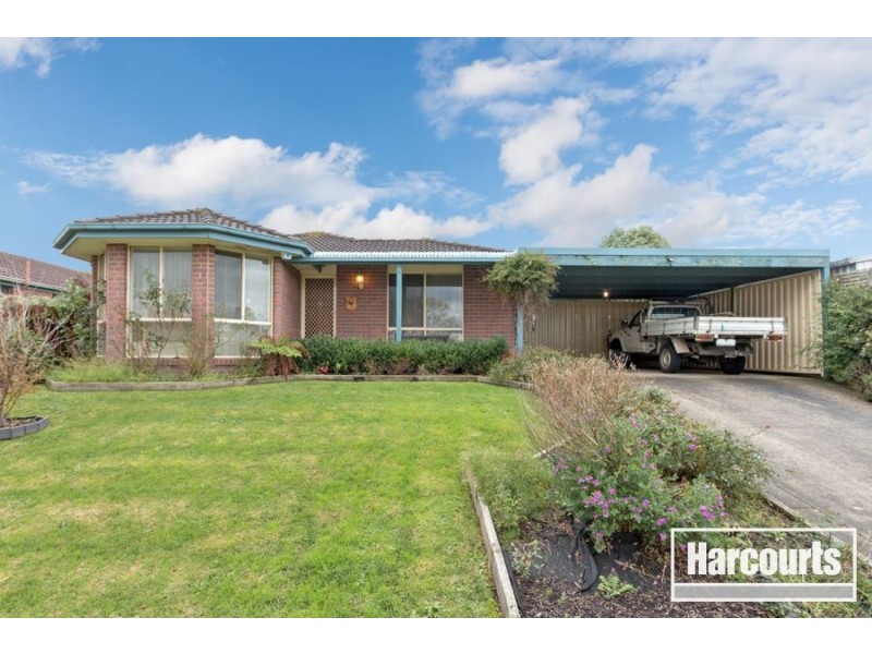 27 Godwin Crescent, Cranbourne North VIC 3977