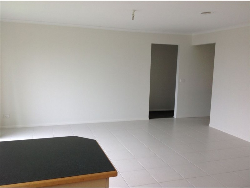 23 Short Road, Hampton Park VIC 3976