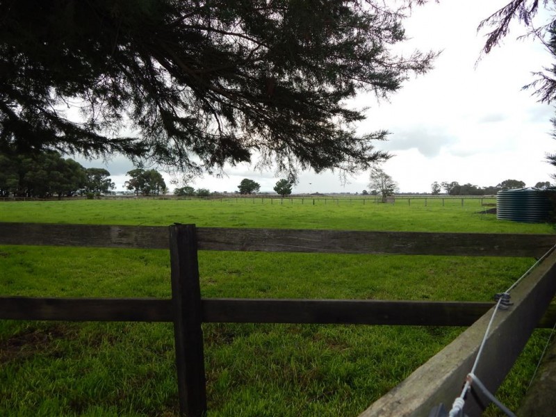 130 Number  Seven Drain Road, Bayles VIC 3981