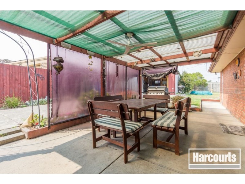 60 Endeavour Drive, Cranbourne North VIC 3977
