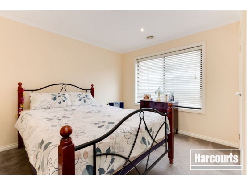 9 Stonehaven Avenue, Cranbourne VIC 3977