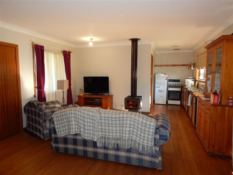 69 Glenalva Parade, Cannons Creek VIC 3977