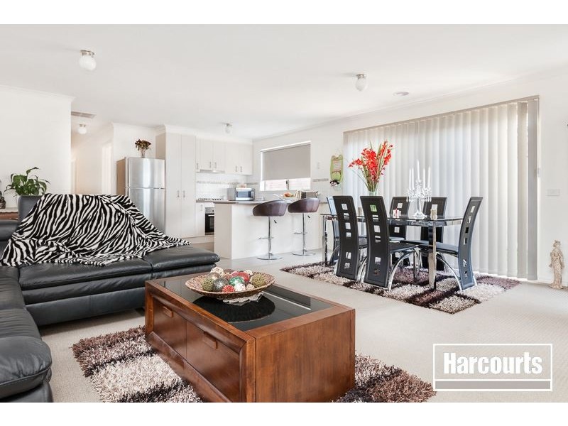 26 Hawkseye Way, Cranbourne VIC 3977