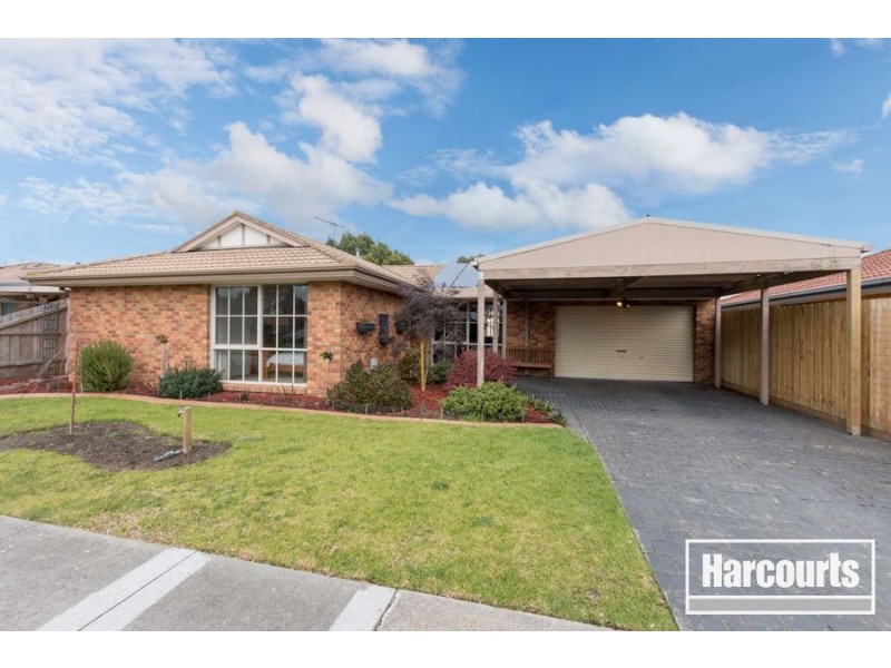 22 McGuigan Drive, Cranbourne West VIC 3977