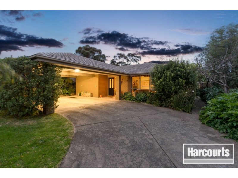 32 Kellett Street, Cranbourne North VIC 3977