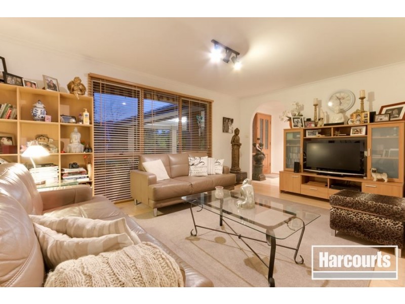 32 Kellett Street, Cranbourne North VIC 3977