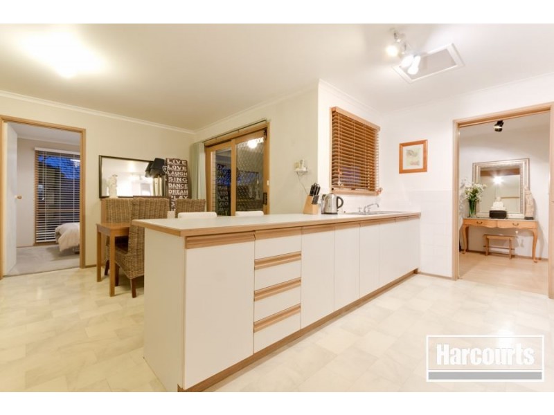 32 Kellett Street, Cranbourne North VIC 3977