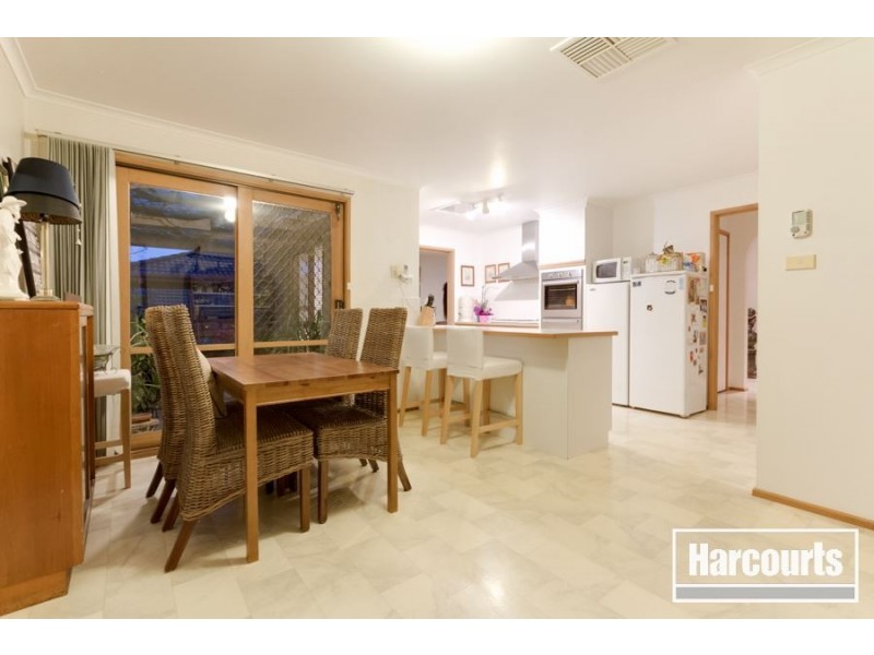 32 Kellett Street, Cranbourne North VIC 3977