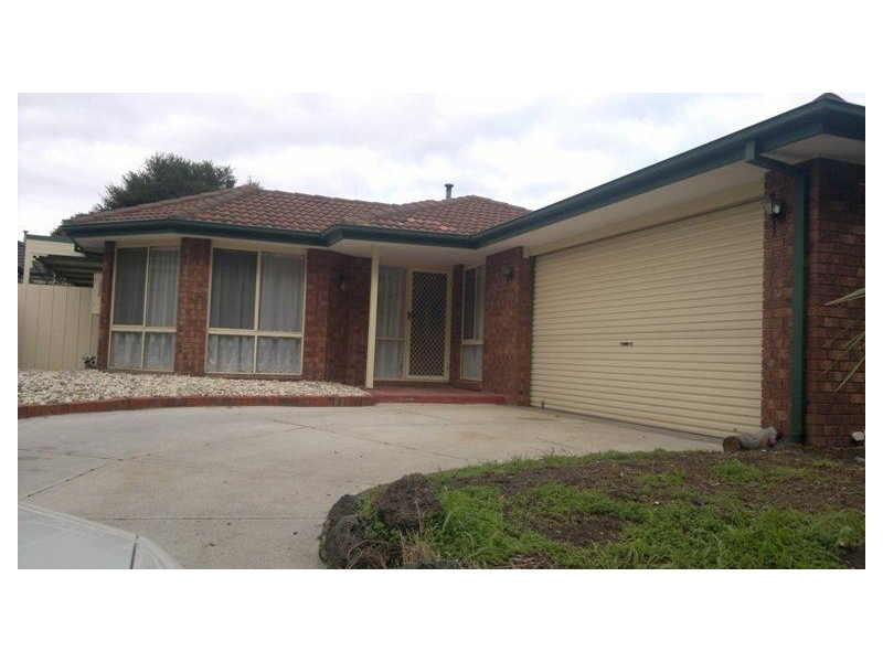 5 Buckley Way, Lynbrook VIC 3975