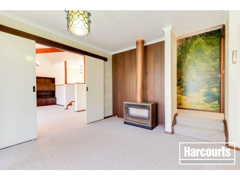 8 Bunurong Place, Cranbourne VIC 3977