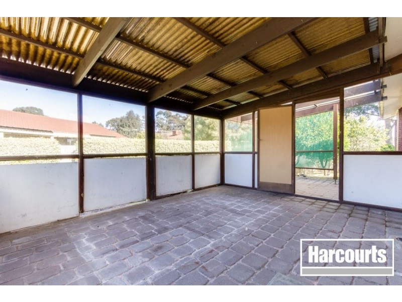 8 Bunurong Place, Cranbourne VIC 3977