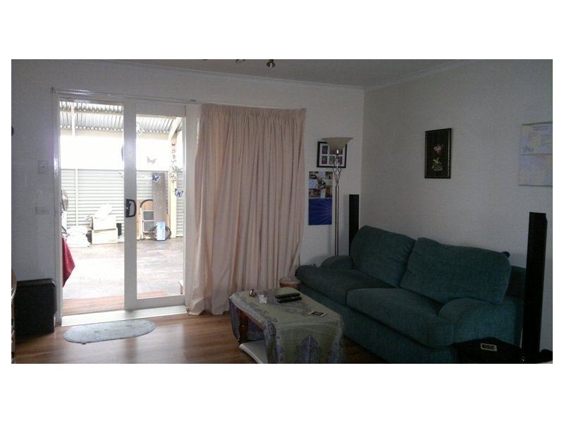 12 Sharne Court, Cranbourne North VIC 3977