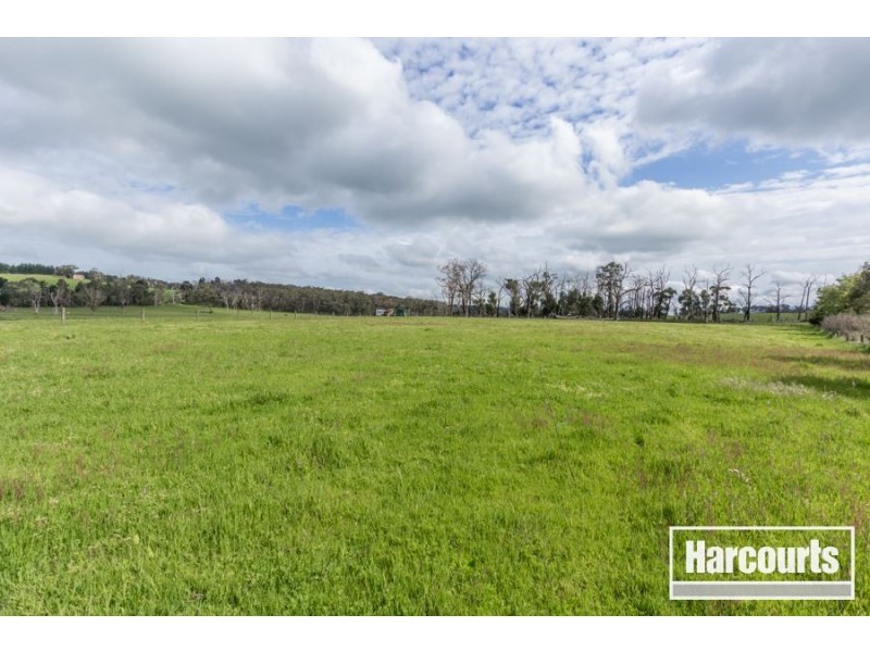 58 Wates Road, Modella VIC 3816