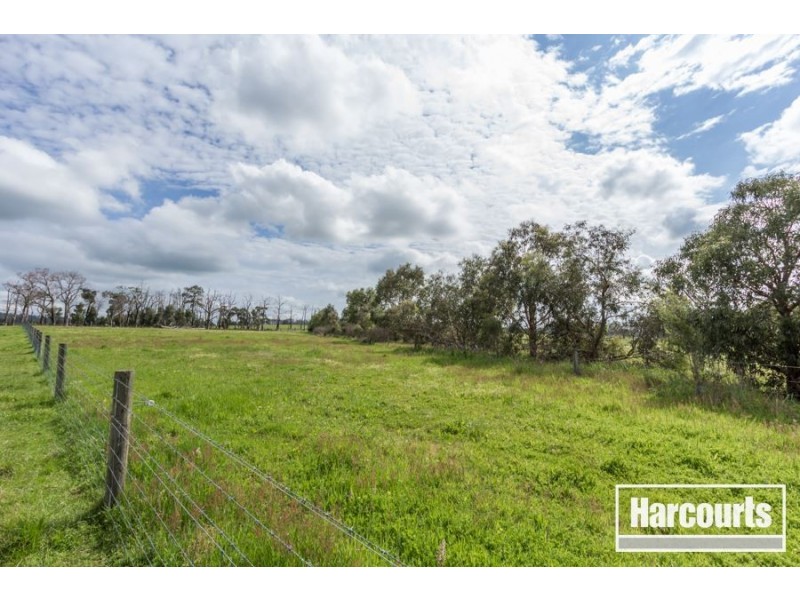 58 Wates Road, Modella VIC 3816