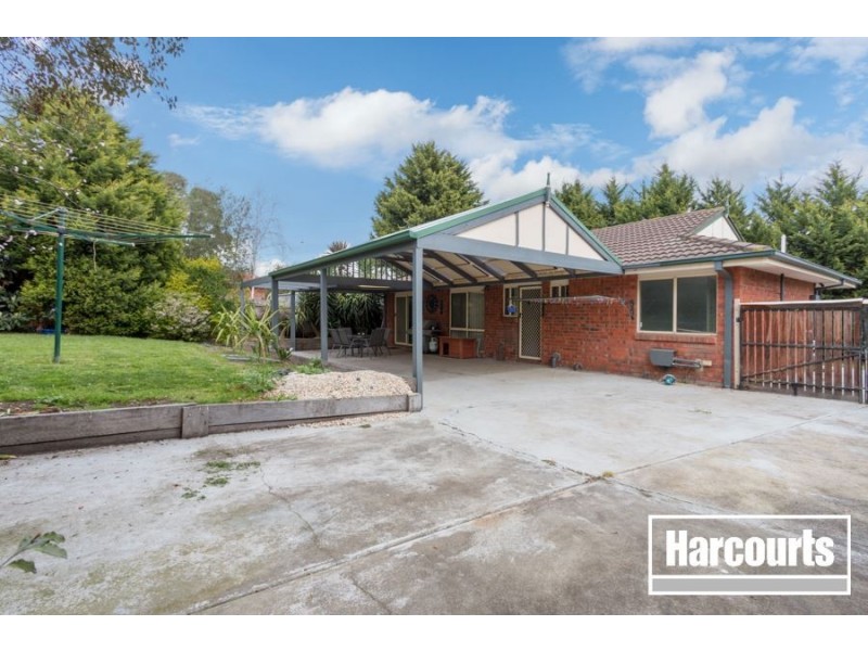 19 Gull Way, Narre Warren South VIC 3805