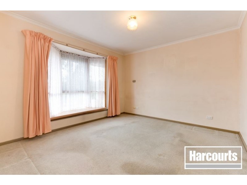 3 Circle Drive North, Cranbourne VIC 3977