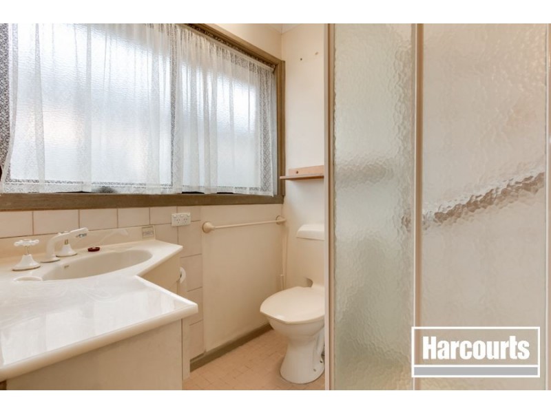 3 Circle Drive North, Cranbourne VIC 3977