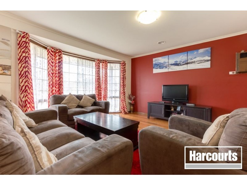 2/31 Bowen Street, Cranbourne VIC 3977