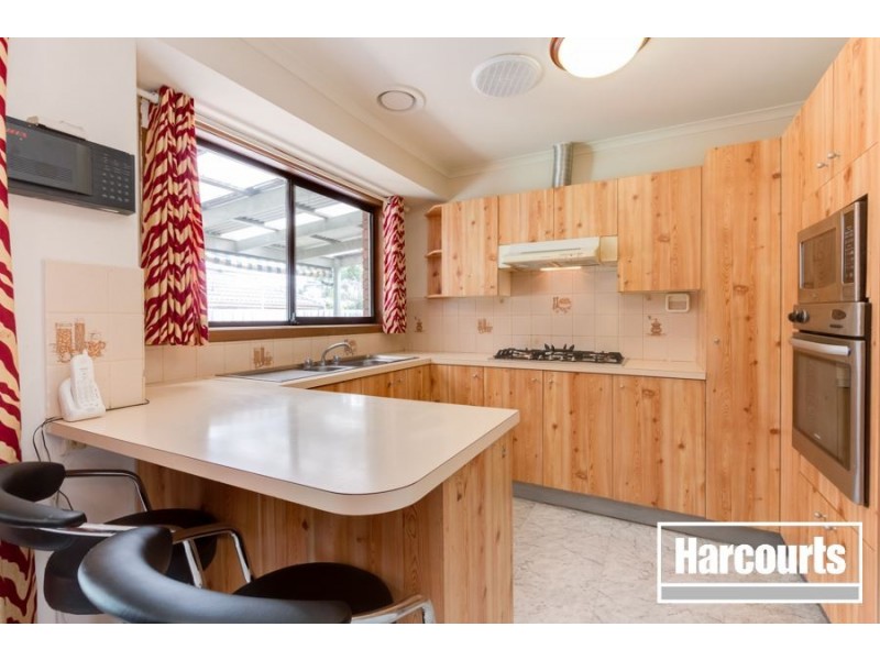 2/31 Bowen Street, Cranbourne VIC 3977