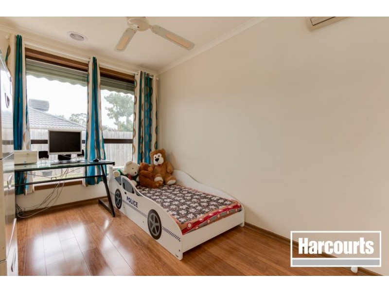 2/31 Bowen Street, Cranbourne VIC 3977