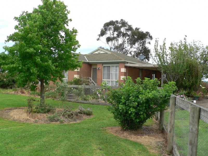104 Coster Road, Modella VIC 3816