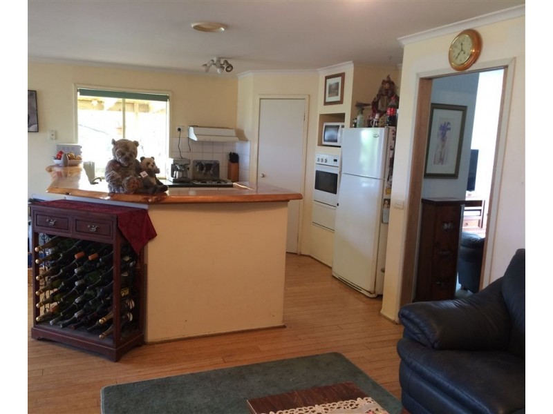 104 Coster Road, Modella VIC 3816