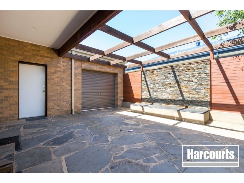 18 Waterbury Street, Cranbourne VIC 3977