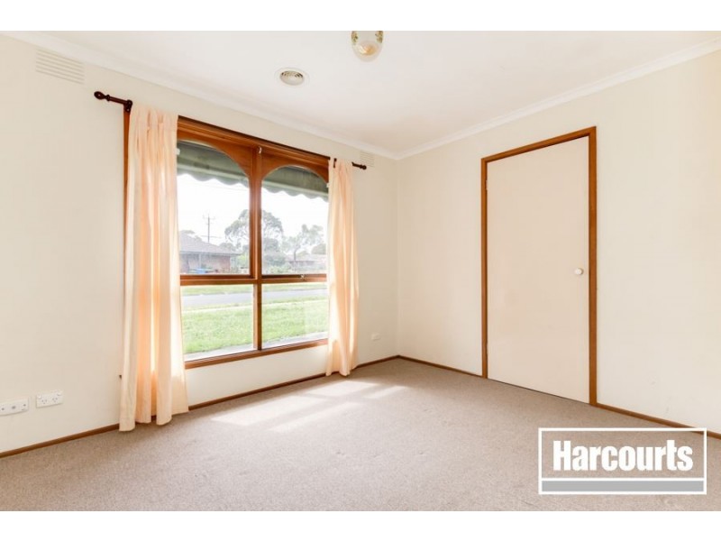 65 Camms Road, Cranbourne VIC 3977