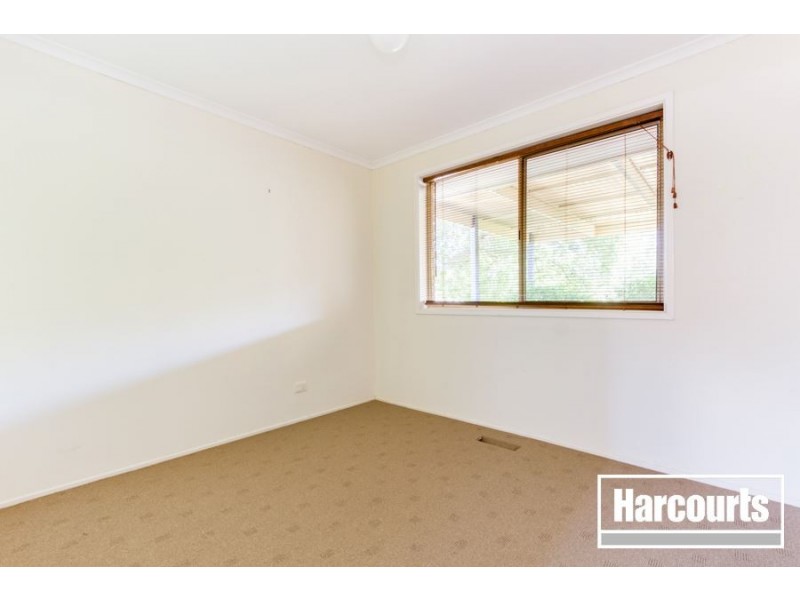 10 Maryn Close, Berwick VIC 3806