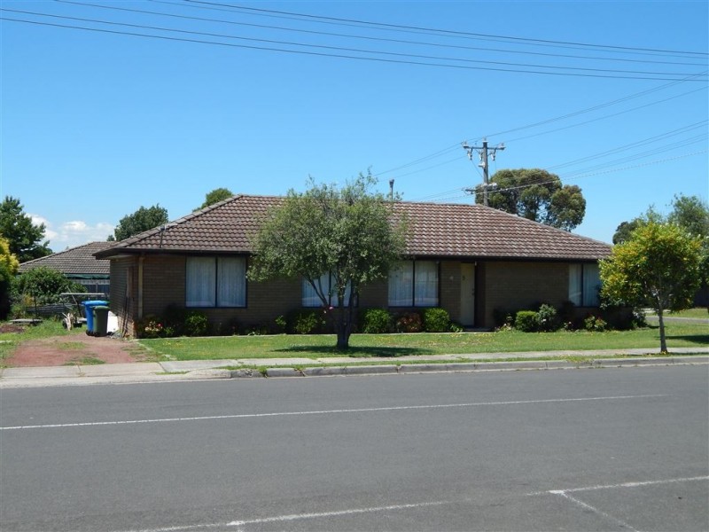 18 Hotham Street, Cranbourne VIC 3977